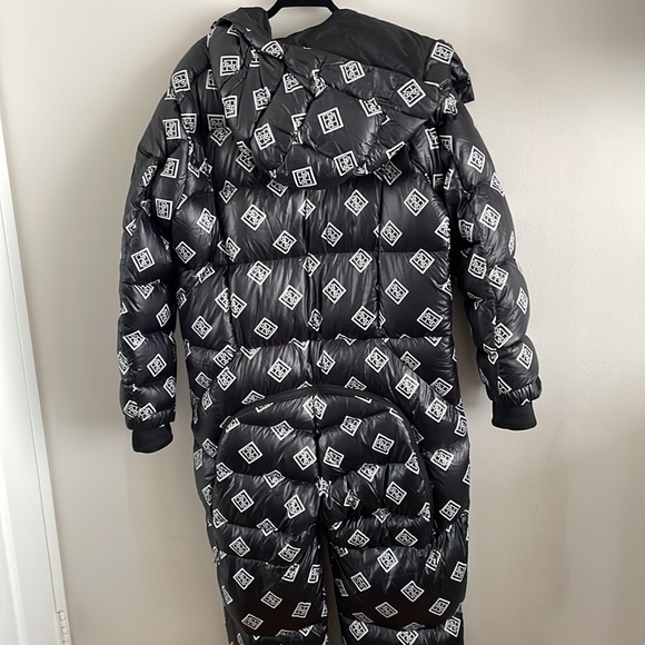 NWT Eddie Bauer X Baja East Down Snowsuit - Picture 8 of 9